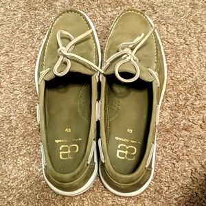 Allen Edmonds Ely Boat Shoes - Size 10 D